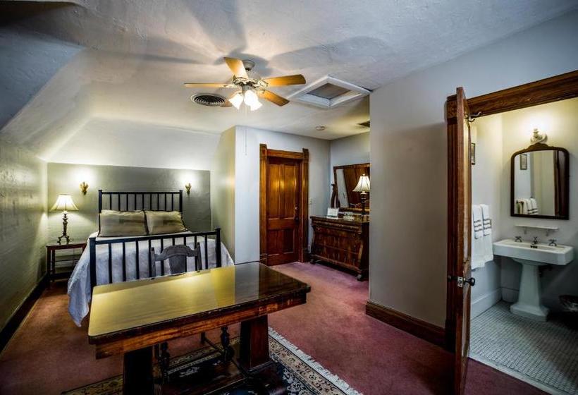 فندق صغير The Rogers House Inn Bed And Breakfast