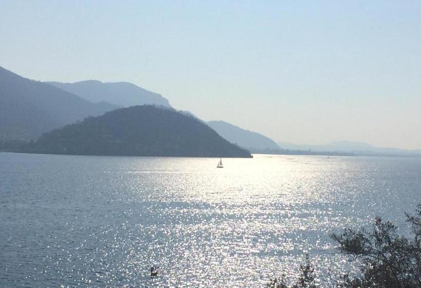 Отель Castello Oldofredi