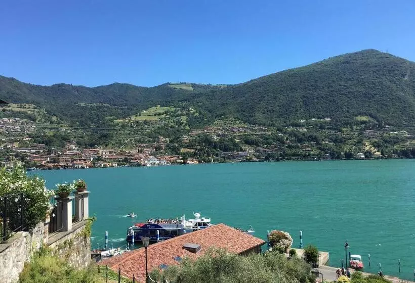 Hotelli Castello Oldofredi