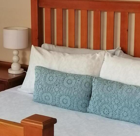 פנסיון Aviento Guesthouse