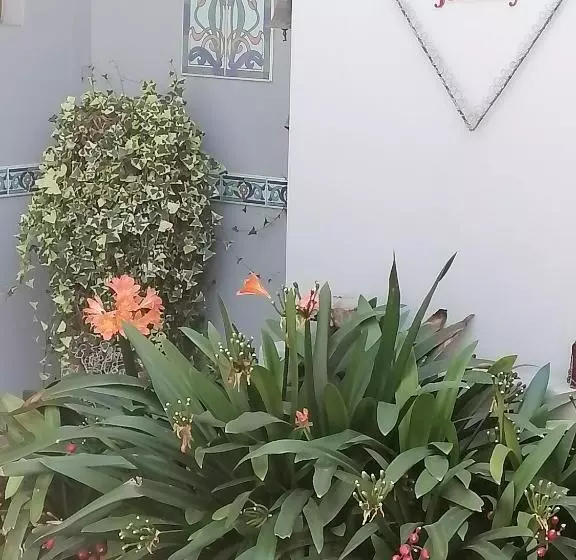 Majatalo Aviento Guesthouse