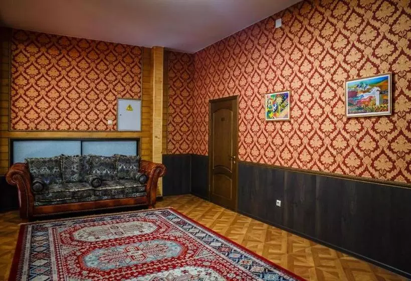 ペンション Guest House Chalet