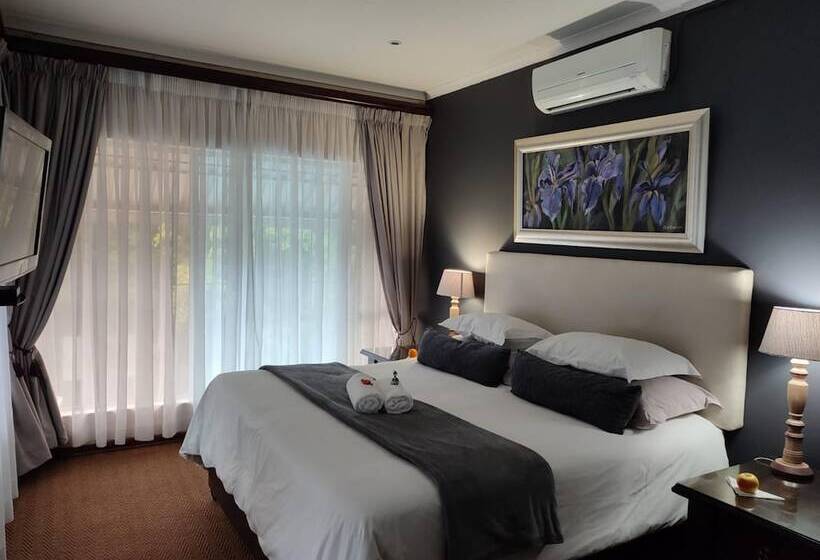 פנסיון Hillton Manor Guest House