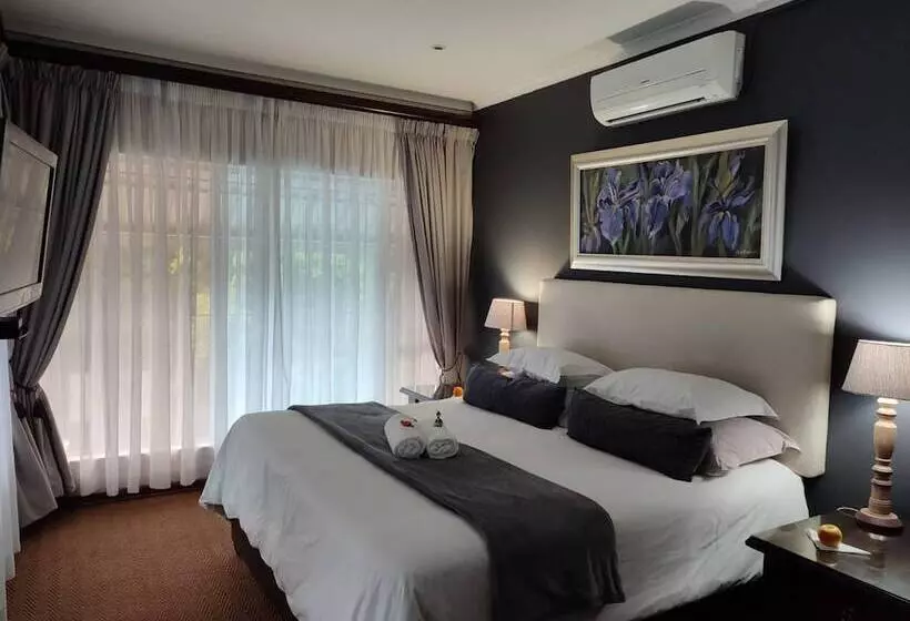 Pension Hillton Manor Guest House