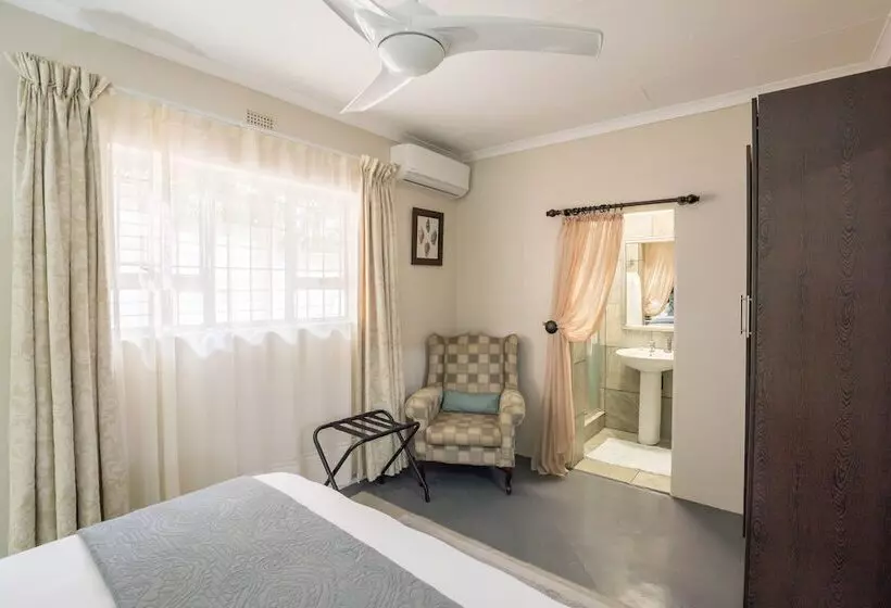 Pension Hillton Manor Guest House