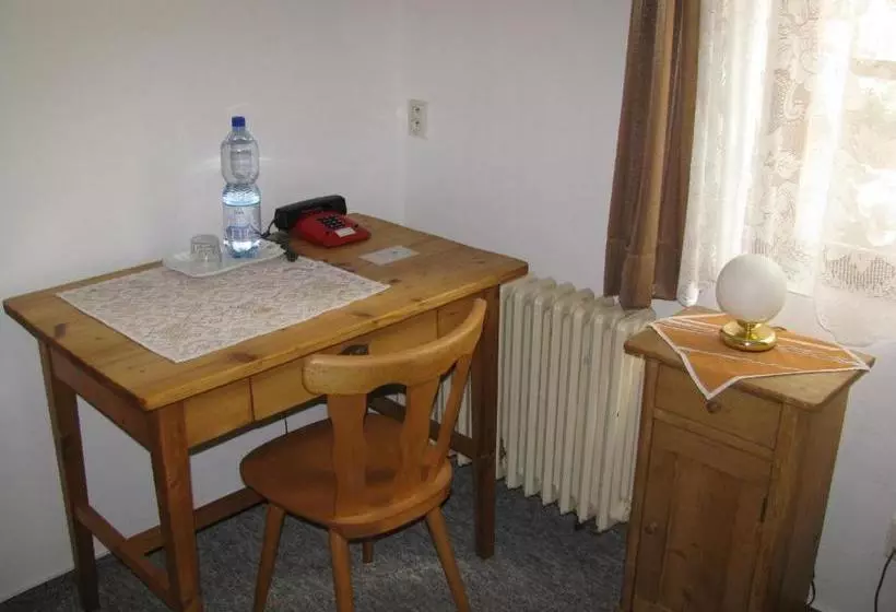 پانسیون Penzion 102