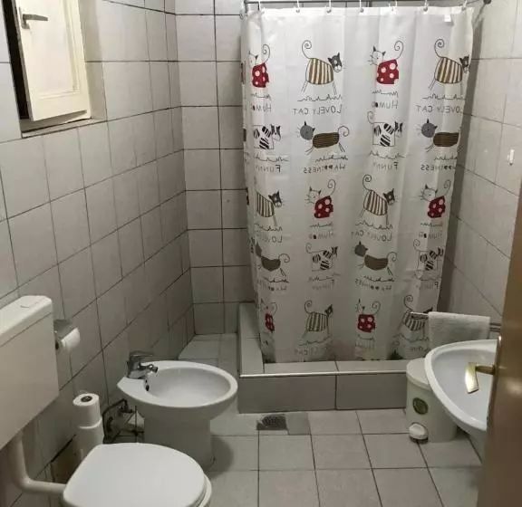 پانسیون Prenociste Chardak