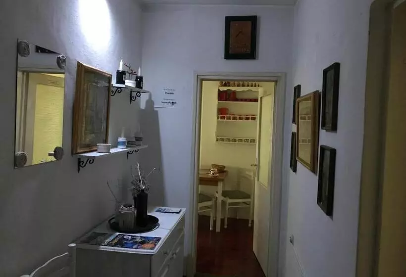 پانسیون Prenociste Chardak