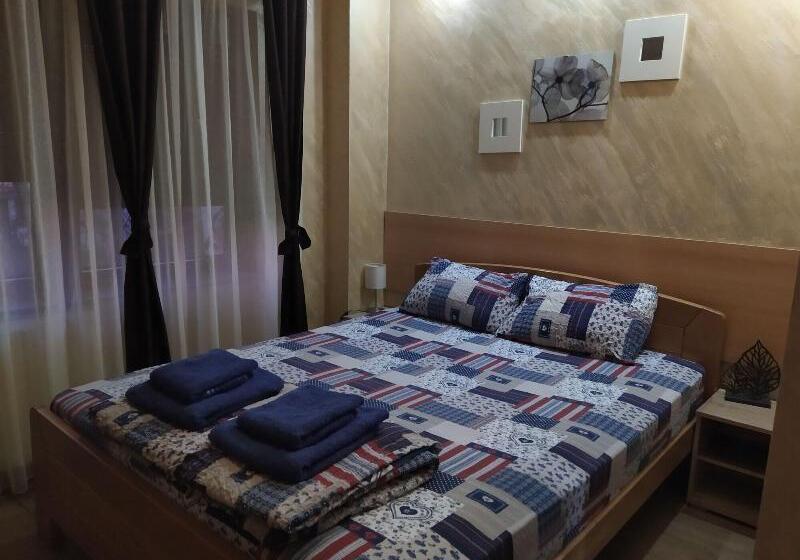 پانسیون Rooms Green Set