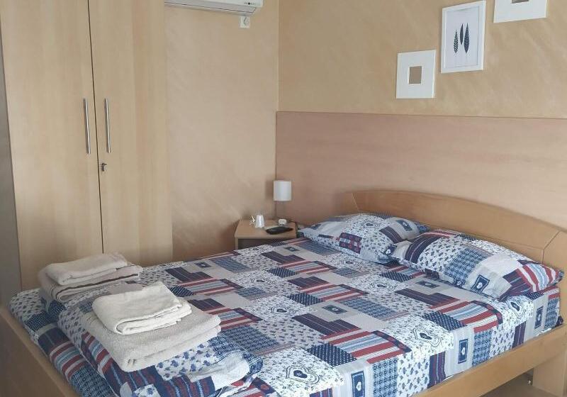 پانسیون Rooms Green Set