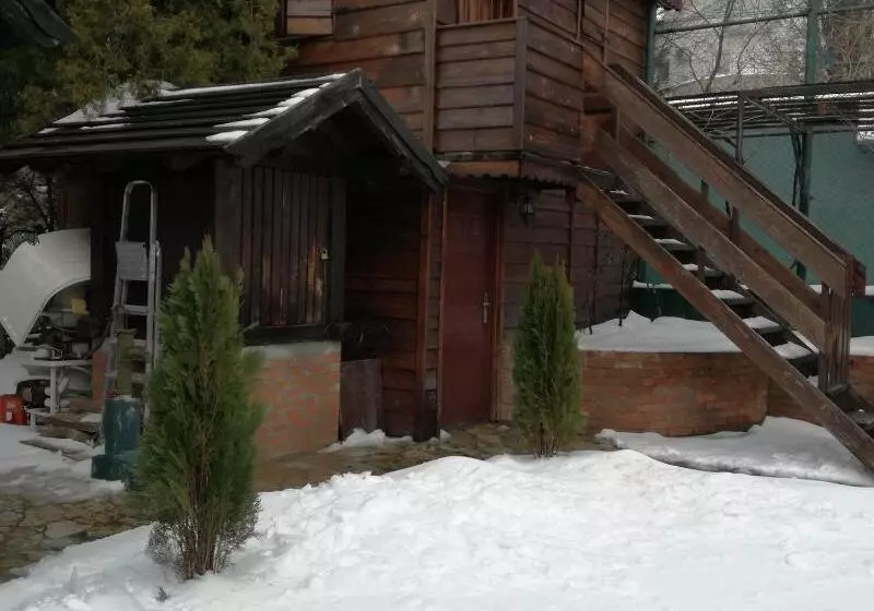 پانسیون Rooms Green Set