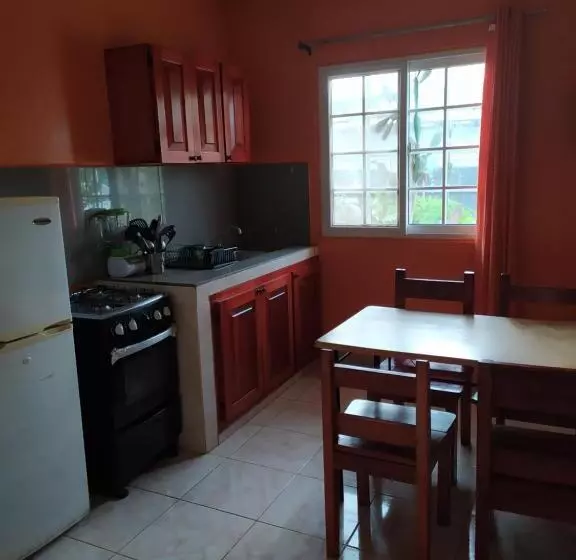 Sun Havens Apartments & Suites