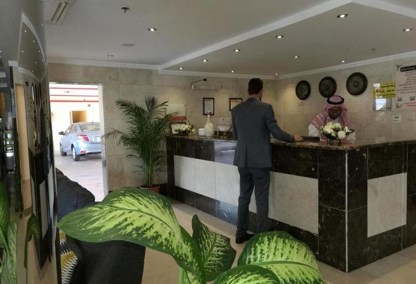 Al Ezzah Palace Hotel Suites