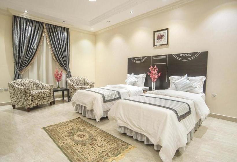 Al Ezzah Palace Hotel Suites