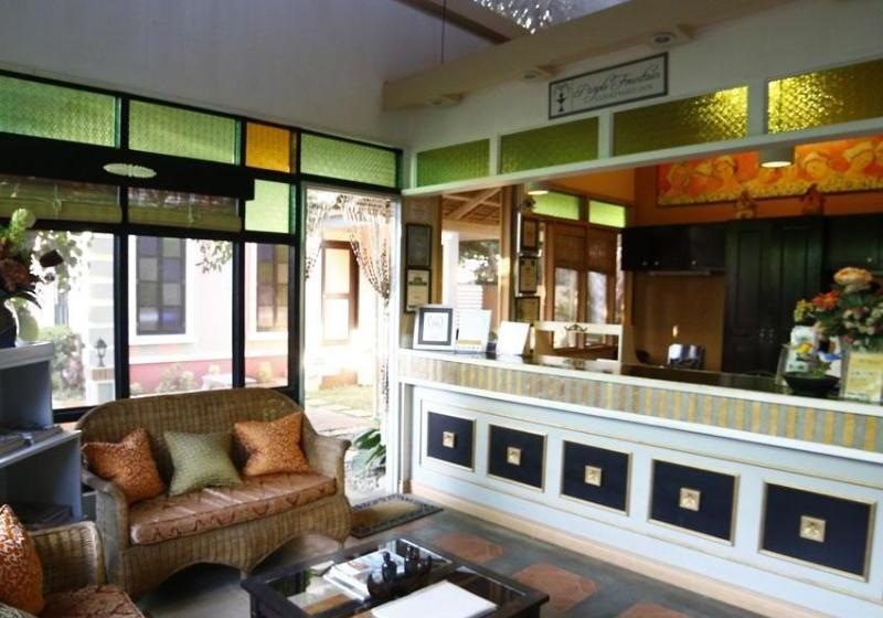 旅馆 Purple Fountain Inn