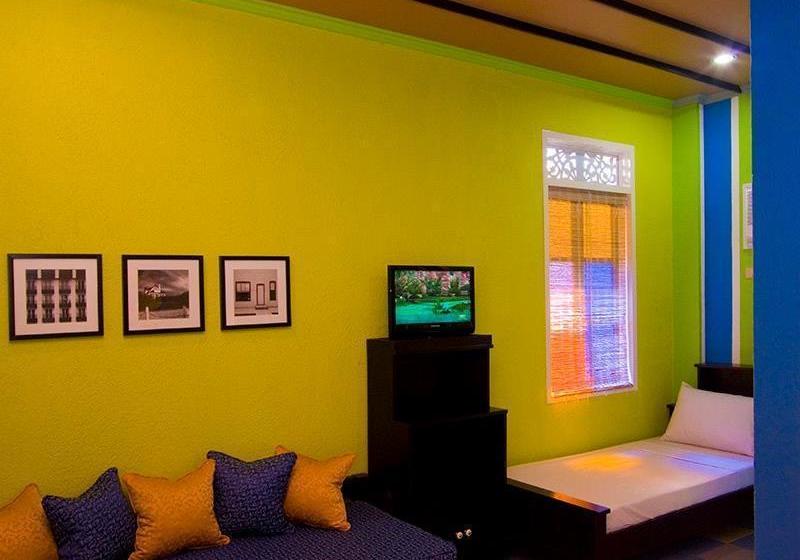 旅馆 Purple Fountain Inn