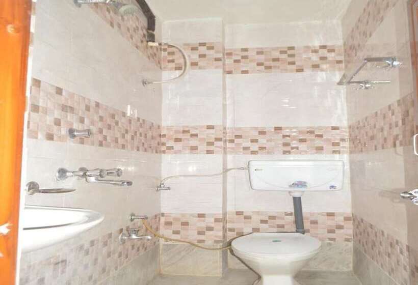 膳宿费 Ajanta Hotel 100 Mtrs Railway Station & 400 Mtrs Dargah