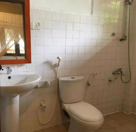 ペンション Brinkhouse Guesthouse , Unawatuna Beach