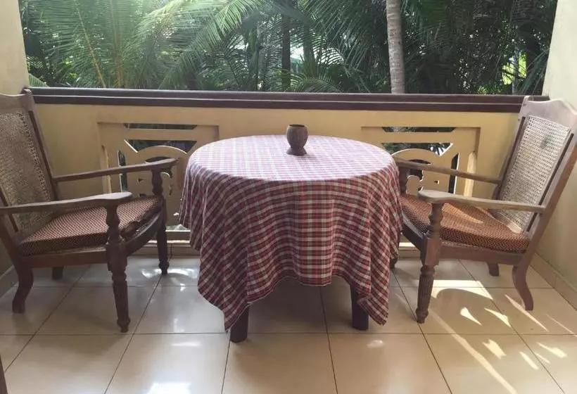 ペンション Brinkhouse Guesthouse , Unawatuna Beach