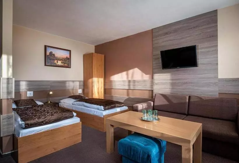 Majatalo Penzion Limba