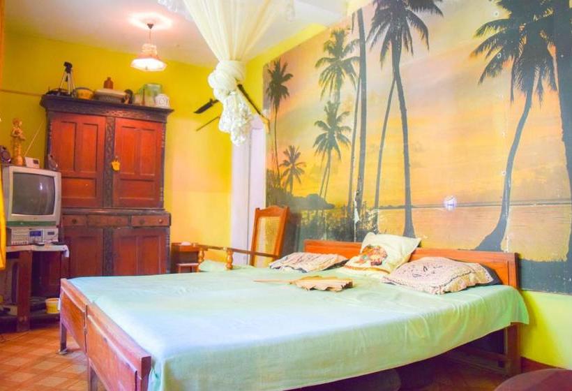 ペンション Shammie Guest House