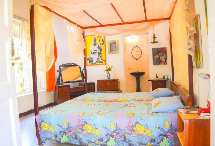 ペンション Shammie Guest House