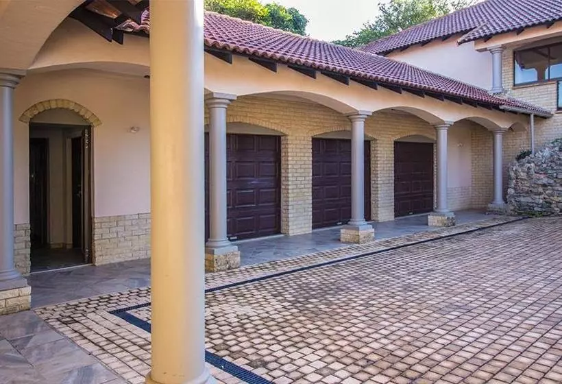 Majatalo Stephan's Guest House