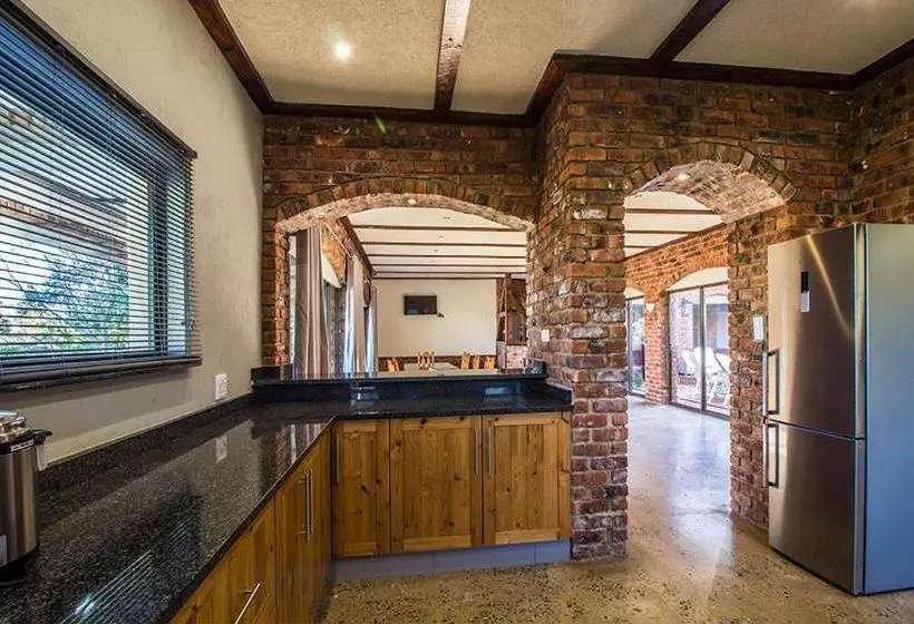 Majatalo Stephan's Guest House