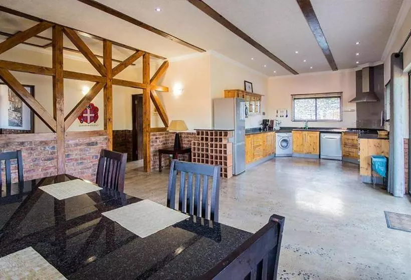 Majatalo Stephan's Guest House