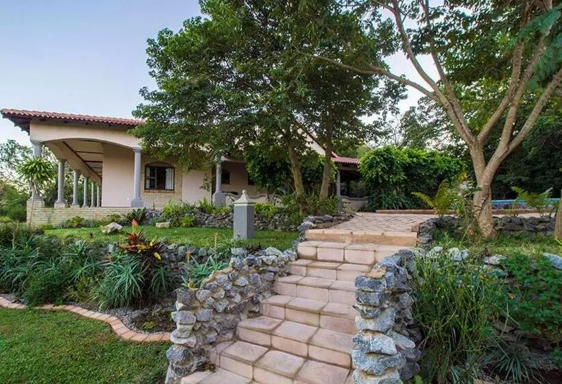 Majatalo Stephan's Guest House