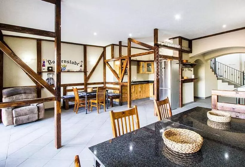 Majatalo Stephan's Guest House