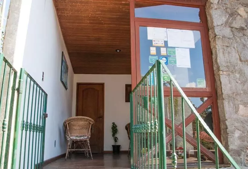 Retkeilymaja 746 Pousada