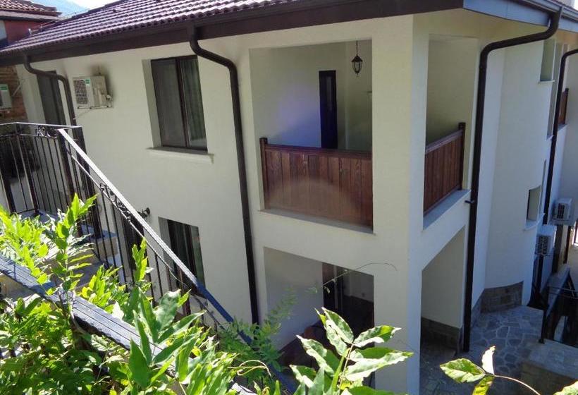 פנסיון Cloudbase Guesthouse