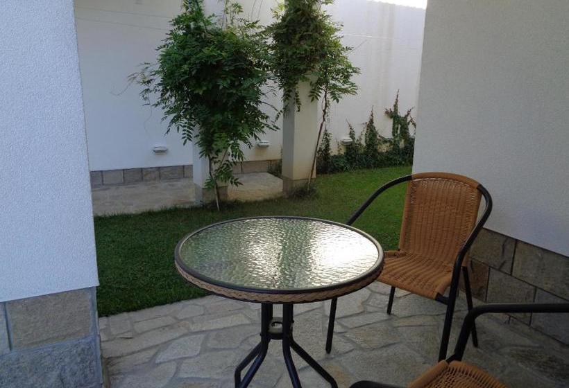 פנסיון Cloudbase Guesthouse