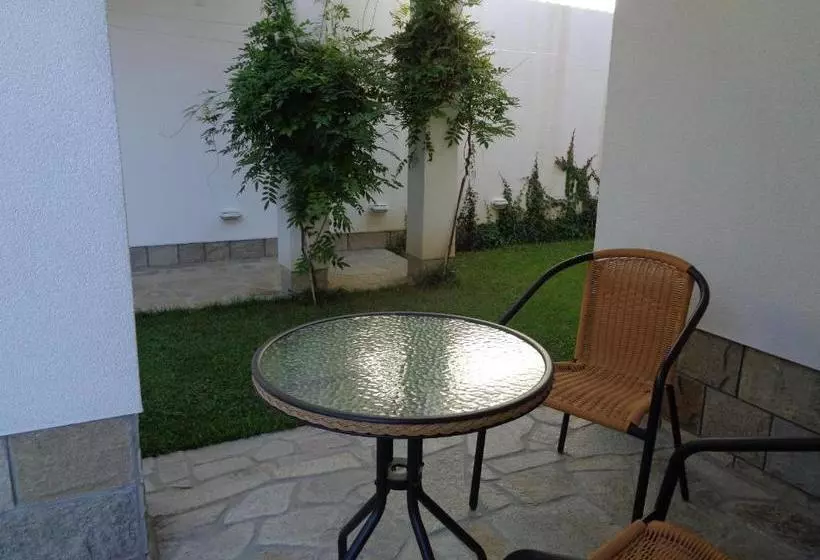 پانسیون Cloudbase Guesthouse