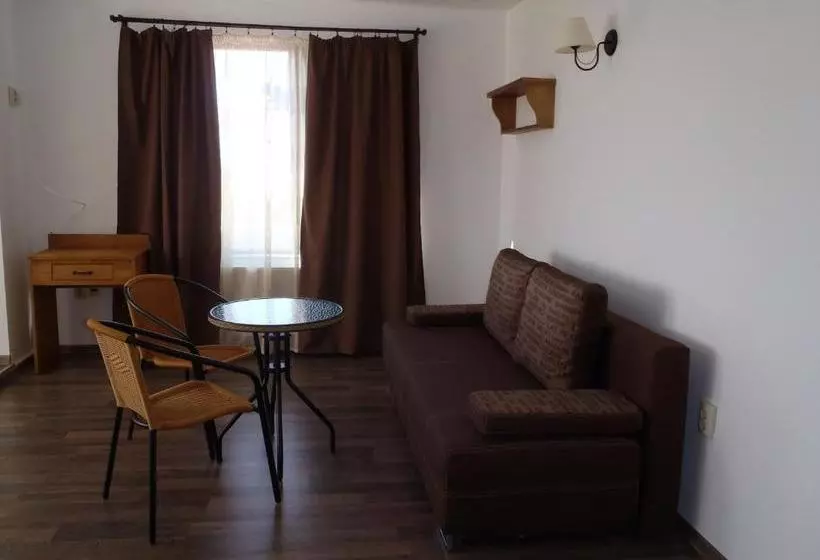 پانسیون Cloudbase Guesthouse