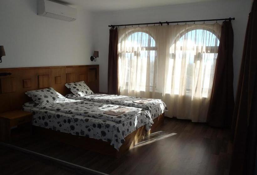 פנסיון Cloudbase Guesthouse