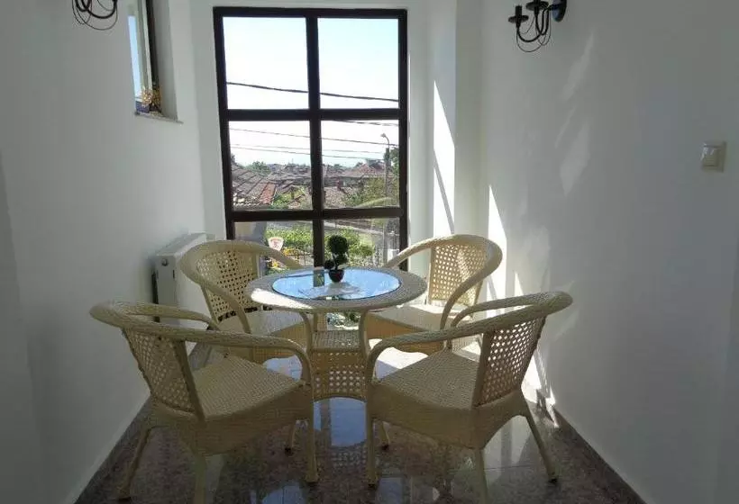 پانسیون Cloudbase Guesthouse