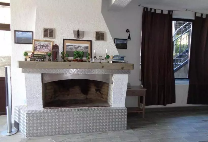 پانسیون Cloudbase Guesthouse