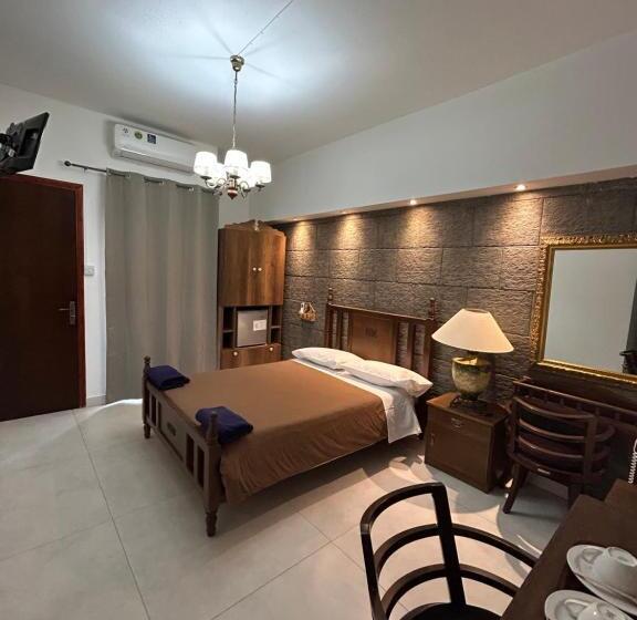 پانسیون Kipros Accommodation