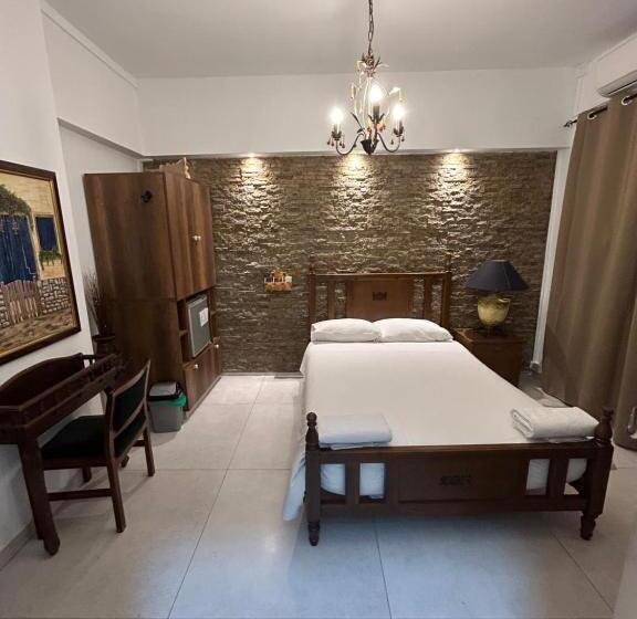 پانسیون Kipros Accommodation