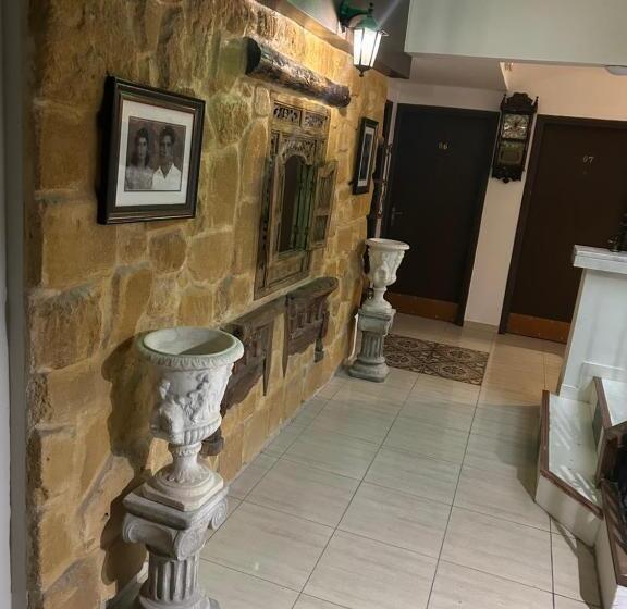 پانسیون Kipros Accommodation