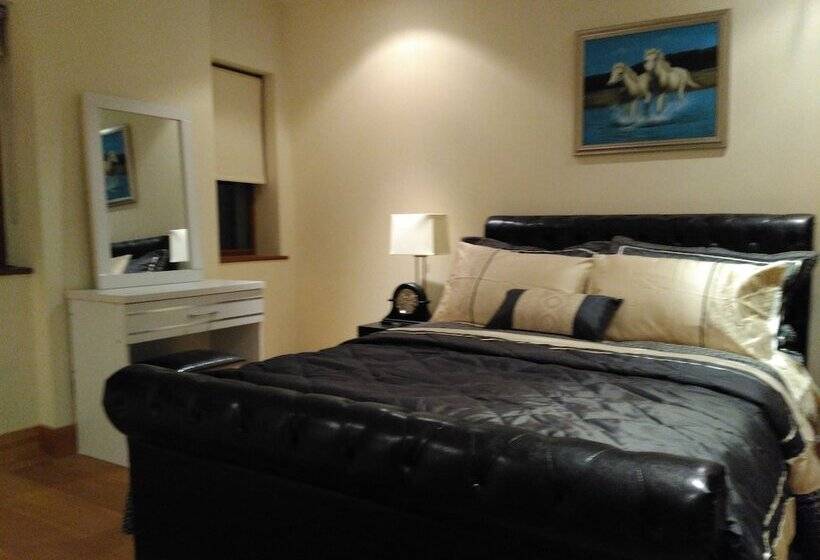 膳宿费 Avoca Lodge