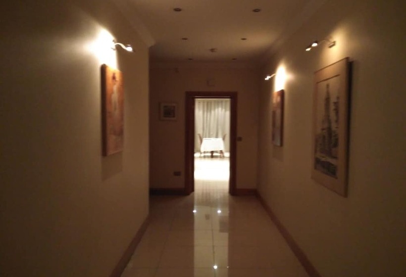 膳宿费 Avoca Lodge