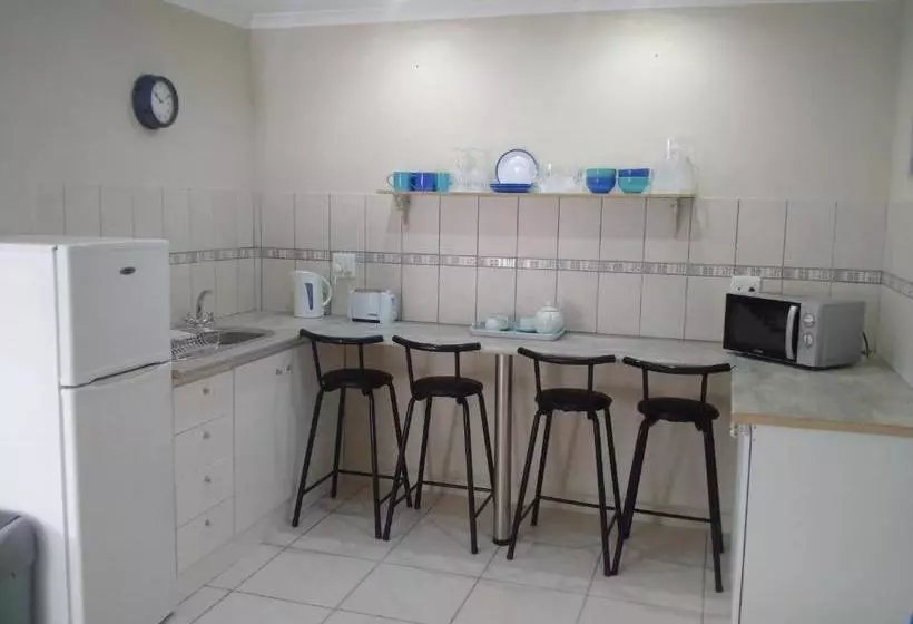 ペンション Bay Breeze Guesthouse Selfcatering