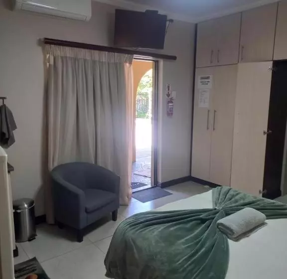 ペンション Esperance Guesthouse