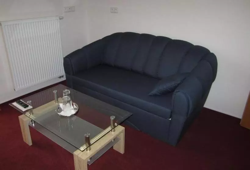 پانسیون Guest House Krpole