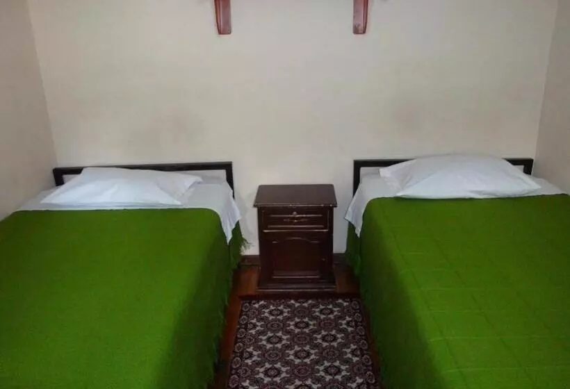 پانسیون Hostal Santa María Gracia