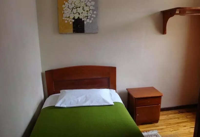 پانسیون Hostal Santa María Gracia