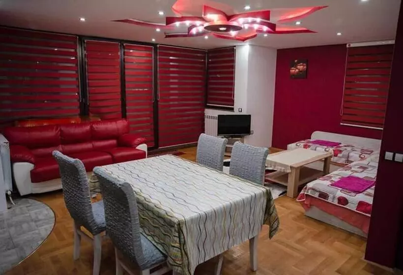 Majatalo Stanchevata Kashta